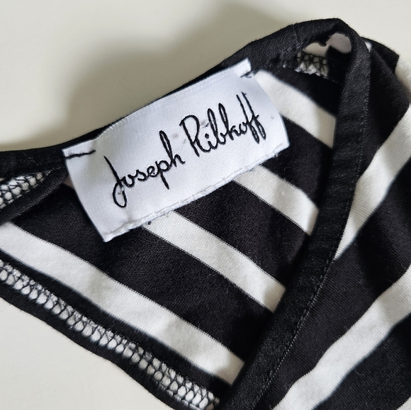 Joseph Ribkoff Monochrome Striped V-Neck Top S - Picture 4 of 4